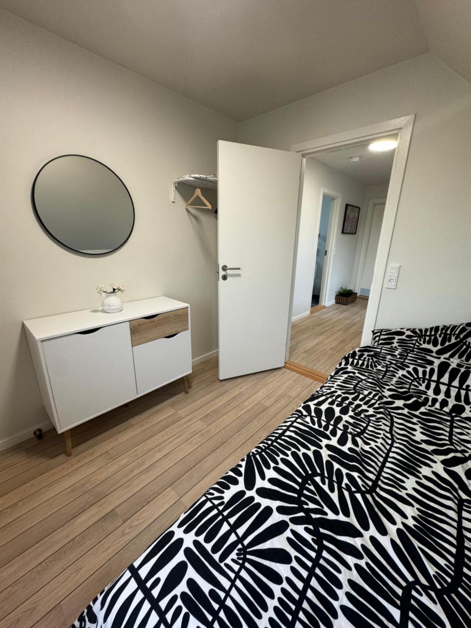 The Nightingale - Top-Equipped House In Odense - Free Parking المظهر الخارجي الصورة